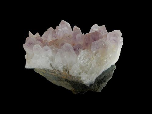 Quartz (variety amethyst)<br />Mina Droujba, Complejo Djurkovo, Laki, Montes Rhodope, Municipio Laki, Plovdiv Oblast, Bulgaria<br />60 mm x 50 mm x 60 mm<br /> (Author: Dany Mabillard)