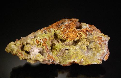 Mimetite<br />Mina Ojuela, Mapimí, Municipio Mapimí, Durango, México<br />10.2 x 5.1 x 3.5 cm<br /> (Author: Michael Shaw)