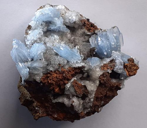 Baryte, Calcite<br />Minas Jebel Ouichane, Beni Bou Ifrour, Nador, Provincia Nador, Región Oriental, Marruecos<br />7 x 6,5 cm<br /> (Author: Volkmar Stingl)