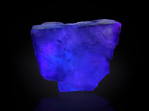 Fluorite<br />Zona minera de Berbes, Berbes, Ribadesella, Comarca Oriente, Principado de Asturias (Asturias), España<br />52 mm x 52 mm x 27 mm<br /> (Author: Firmo Espinar)