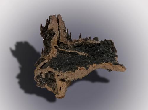 Goethite<br />Grupo Minero Monte de Hierro, Cerro del Hierro, San Nicolás del Puerto-Constantina, Comarca Sierra Norte de Sevilla, Sevilla, Andalucía, España<br />63 mm x 58 mm x 60 mm<br /> (Author: Firmo Espinar)