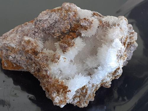 Aragonite<br />Maria Alm, Macizo Hochkönig, St. Johann im Pongau, Hohe Tauern, Salzburgo/Salzburg, Austria<br />8 x 6 cm<br /> (Author: Volkmar Stingl)