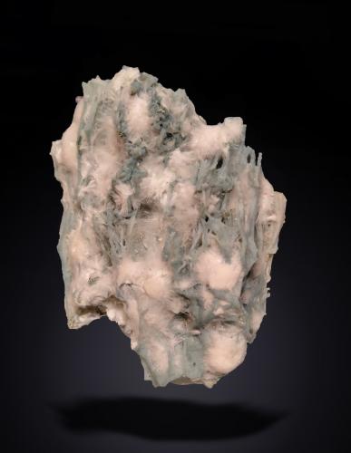 Chalcedony and Okenite<br />Distrito Nashik (Nasik), Maharashtra, India<br />48 mm x 64 mm x 30 mm<br /> (Author: Firmo Espinar)