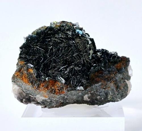 Hematite<br />Lago Chub, Hailesboro, Condado St. Lawrence, New York, USA<br />70mm x 50mm x 40mm<br /> (Author: Philippe Durand)