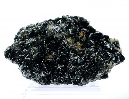 Hematite<br />Les Droites (cara sur), Mont Blanc, Chamonix, Haute-Savoie, Auvergne-Rhône-Alpes, Francia<br />95mm x 65mm x 45mm<br /> (Author: Philippe Durand)