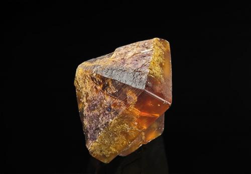 Fluorite<br />Distrito minero Wölsendorf, Alto Palatinado/Oberpfalz, Baviera/Bayern, Alemania<br />4.8 x 4.7 cm<br /> (Author: am mizunaka)