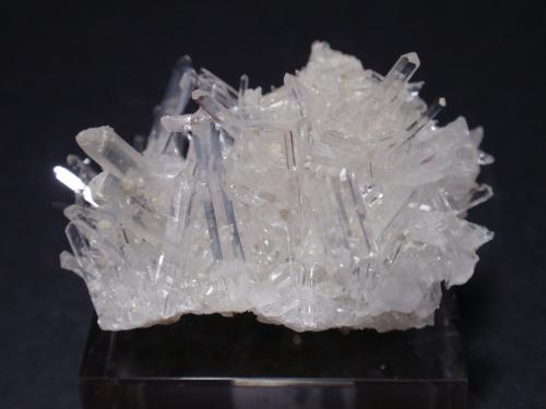 Cuarzo (variedad cristal de roca)<br />Departamento Boyacá, Colombia<br />40x20 mm<br /> (Autor: Ignacio)