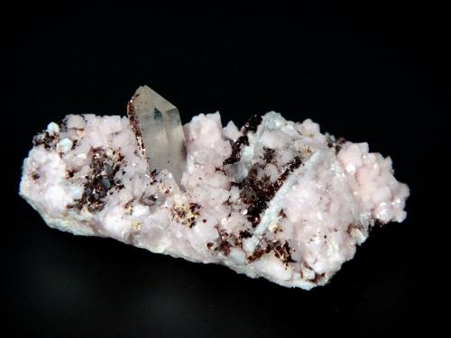 Calcita, Cuarzo, Hematites<br />Almonaster la Real, Comarca Sierra de Huelva, Huelva, Andalucía, España<br />6 x 3 cm.<br /> (Autor: Antonio P. López)