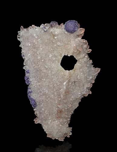 Quartz, Fluorite<br />Rajasthan, India<br />14.2 x 9.0 cm<br /> (Author: am mizunaka)