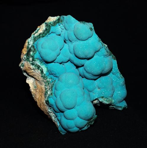 Chrysocolla<br />Mina L'Etoile du Congo, Lubumbashi (Elizabethville), Cinturón de cobre de Katanga, Haut-Katanga (Shaba), República Democrática del Congo (Zaire)<br />10 x 8.5 x 6 cm''s<br /> (Author: Joseph DOliveira)