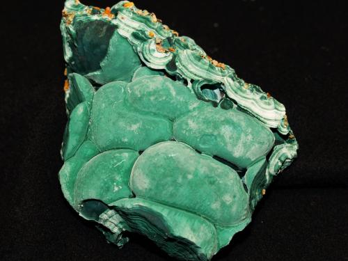 Malachite<br />Bisbee, Distrito Warren, Montes Mule, Condado Cochise, Arizona, USA<br />7x5.3x1.5 cm''s<br /> (Author: Joseph DOliveira)