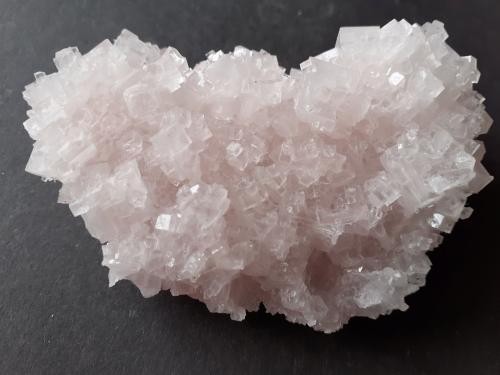 Halite<br />Lago Searles, Desierto de Mojave, Condado San Bernardino, California, USA<br />8 x 5 cm<br /> (Author: Volkmar Stingl)