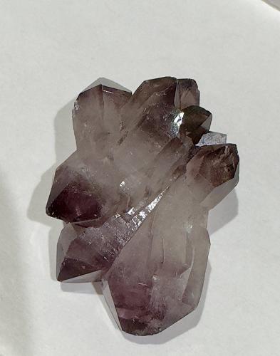 Quartz (variety amethyst)<br />Corona Station, Condado Farnell, Nueva Gales del Sur, Australia<br />3.1 x 2.1 cm<br /> (Author: am mizunaka)