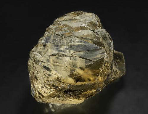 Quartz (variety citrine)<br />Montes Uluguru, Región Morogoro, Tanzania<br />6.4 x 5.1 cm<br /> (Author: am mizunaka)