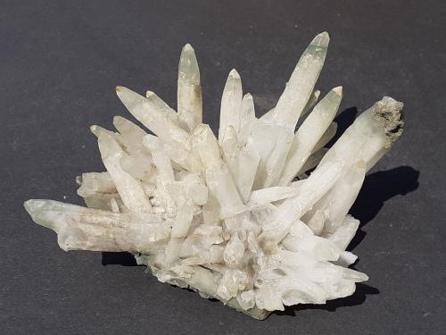 Quartz<br />Isla de Serifos, Islas Cícladas, Prefectura de las Cícladas, Egeo meridional, Grecia<br />9 x 8 cm<br /> (Author: Volkmar Stingl)