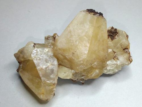 Calcite<br />Canteras monzonita, Plauenscher Grund, Dresden, Sajonia/Sachsen, Alemania<br />5,5 x 3,5 cm<br /> (Author: vandendriesschen)