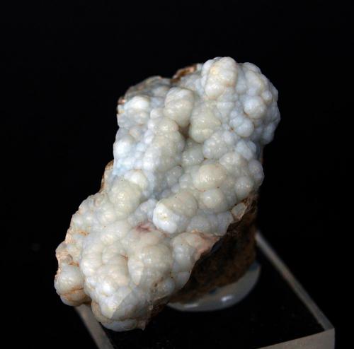 Cuarzo (variedad calcedonia)<br />Volcán Cabezo Negro de Zeneta, Murcia, Comarca Huerta de Murcia, Región de Murcia (Murcia), España<br />3 x 2 cm<br /> (Autor: Pedro Antonio)