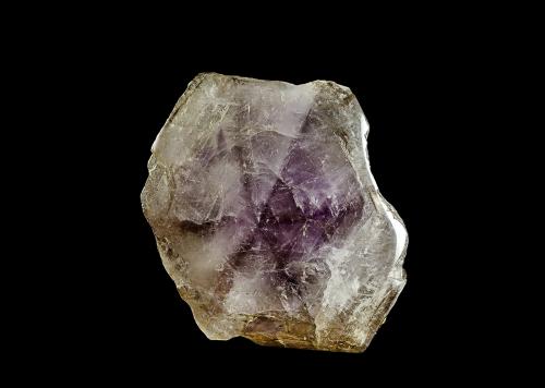 Quartz (variety amethyst)<br />Mina Reel, Iron Station, Condado Lincoln, North Carolina, USA<br />4.8 x 3.6 cm<br /> (Author: am mizunaka)