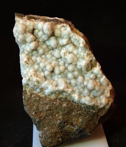 Cuarzo (variedad calcedonia)<br />Volcán Cabezo Negro de Zeneta, Murcia, Comarca Huerta de Murcia, Región de Murcia (Murcia), España<br />6.5 x 5 cm<br /> (Autor: Pedro Antonio)