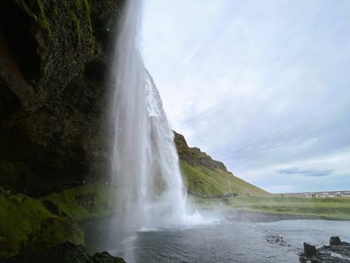 Seljalandsfoss se encuentra en el sur de Islandia, a pocos kilómetros de la costa, en la región de Suðurland. (Autor: Antonio P. López)