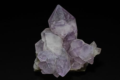 Quartz (variety amethyst)<br />Propiedad J. B. Ivey, Warrenton, Condado Warren, Georgia, USA<br />10.3 x 9.8 cm<br /> (Author: am mizunaka)