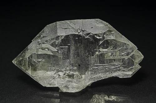 Quartz, Chlorite Group<br />Mont Blanc, Chamonix, Haute-Savoie, Auvergne-Rhône-Alpes, Francia<br />8.8 x 5.5 cm<br /> (Author: am mizunaka)