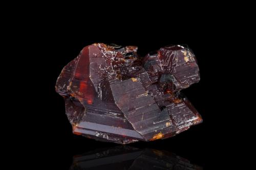 Wurtzita<br />Mina A-Block, Merelani, Montes Lelatema, Distrito Simanjiro, Región Manyara, Tanzania<br />4 x 3 x 3 cm / Cristal principal: 3.9 cm.<br /> (Autor: Museo MIM)
