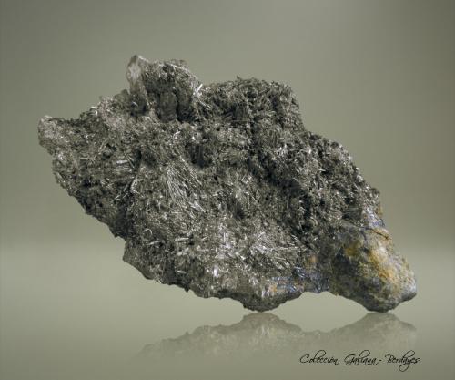 Cilindrita<br />Trinacria Mine, Callipampa, Poopó Province, Oruro Department, Bolivia<br />116 x 63 x 50 mm.<br /> (Autor: Rafael Galiana)