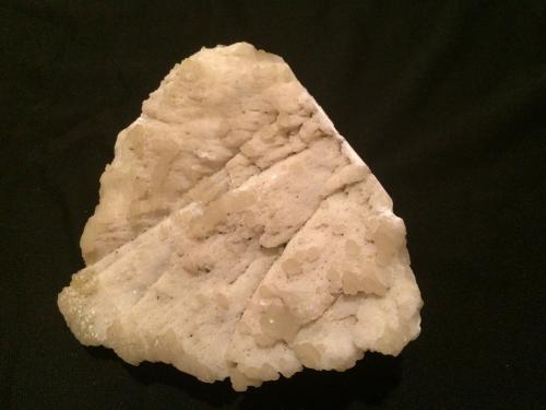 Calcite<br />Depósito Mogilata, Mina Septiembre (Mina 9 Septiembre), Zona minera Madan, Montes Rhodope, Smolyan Oblast, Bulgaria<br />115 X 90 X 60<br /> (Author: Robert Seitz)