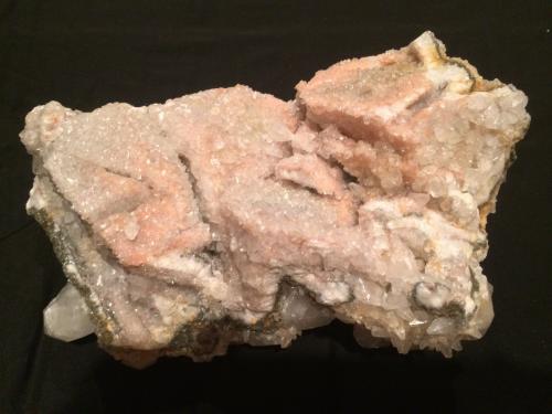 Calcite<br />El Hammam, Ait Mimoune, Khémisset Province, Rabat-Salé-Kénitra Region, Morocco<br />230 X 130 X 110<br /> (Author: Robert Seitz)