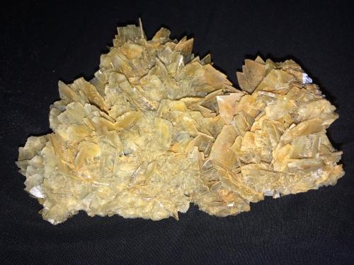 Barite<br />Provincia Sud Sardegna, Cerdeña/Sardegna, Italia<br />150 X 110 X 50 mm<br /> (Author: Robert Seitz)