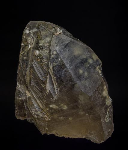 Quartz (variety smoky quartz)<br />Tripp Flats, Cahuilla, Distrito Cahuilla, Condado Riverside, California, USA<br />8.8 x 9.4 cm<br /> (Author: am mizunaka)