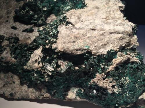 Brochantite<br />Mina Milpillas, Cuitaca, Municipio Santa Cruz, Sonora, México<br />230 X 200 X 90 mm<br /> (Author: Robert Seitz)