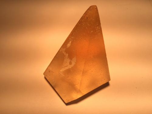 Calcite<br />Picher Field, Distrito Tri-State, Condado Ottawa, Oklahoma, USA<br />55 X 45 X 35 mm<br /> (Author: Robert Seitz)