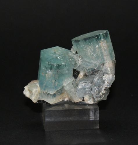 Beryl (variety aquamarine)<br />Monte Erongo, Usakos, Región Erongo, Namibia<br />50mm x 40mm x 25mm<br /> (Author: Philippe Durand)