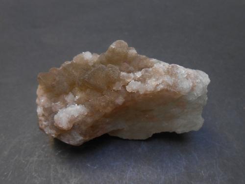 Fluorita<br />Mina El Gaudro, Parque nacional Talampaya, La Rioja, Argentina<br />6,5 x 4 x 2,5 cm<br /> (Autor: Antonio Alcaide)