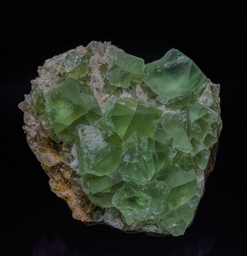 Fluorite, Quartz<br />Mina William Wise, Westmoreland, Condado Cheshire, New Hampshire, USA<br />9.1 x 10.0 cm<br /> (Author: am mizunaka)