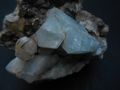 Berilo (variedad aguamarina)<br />Distrito Gilgit, Gilgit-Baltistan (Áreas del Norte), Paquistán<br />8,5 x 7 x 5 cm<br /> (Autor: Antonio Alcaide)