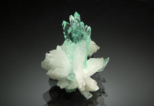 Fluorapophyllite-(K)<br />Hadapsar, Poona, Maharashtra, India<br />2.3 x 3.0 cm<br /> (Author: crosstimber)