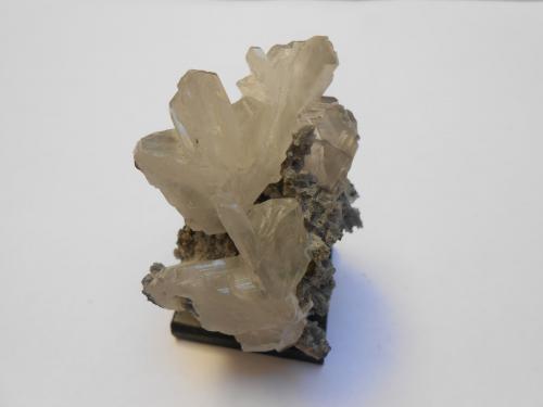 Cerusita<br />Mina Tsumeb, Tsumeb, Región Otjikoto, Namibia<br />5 x 3,5 x 3 cm<br /> (Autor: Antonio Alcaide)