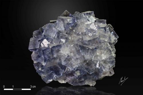 Fluorite<br />Mina Jaimina, filón Obdulia, Zona Minera Caravia, Trechorio, Carrales, Caravia, Comarca Oriente, Principado de Asturias (Asturias), España<br />106 x 92 mm<br /> (Author: Manuel Mesa)