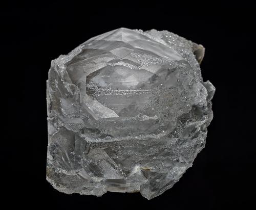 Calcite, Quartz<br />Dalnegorsk, Distrito urbano Dalnegorsk, Primorsky Krai, Rusia<br />6.8 x 5.3 cm<br /> (Author: am mizunaka)