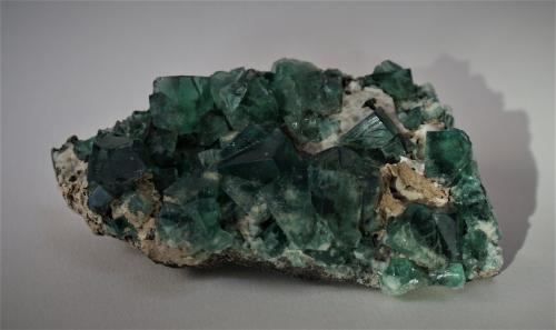 Fluorite<br />Mina Rogerley, Frosterley, Weardale, North Pennines Orefield, County Durham, Inglaterra / Reino Unido<br />100mm  x 55mm x 40mm<br /> (Author: Philippe Durand)