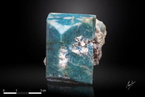 Microcline (variety amazonite)<br />Pikes Peak, Condado Teller, Colorado, USA<br />58 X 40 mm<br /> (Author: Manuel Mesa)