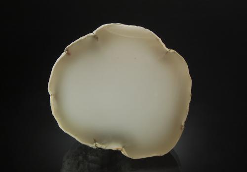 Datolite<br />Condado Houghton, Michigan, USA<br />2.0 x 6.5 x 7.5 cm.<br /> (Author: crosstimber)