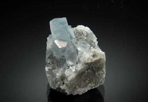 Celestine<br />Cantera Stoneco, Maumee, Condado Lucas, Ohio, USA<br />2.2 x 2.3 cm<br /> (Author: crosstimber)