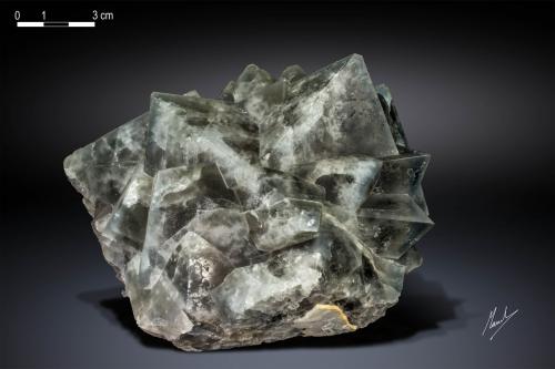 Fluorite<br />Zona minera Huanggang, Hexigten Banner (Kèshíkèténg Qí), Chifeng (Ulanhad), Región Autónoma Mongolia Interior, China<br />139 x 98 mm<br /> (Author: Manuel Mesa)