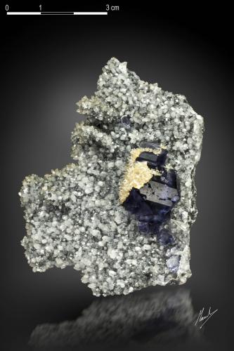 Fluorite<br />Mina Shizhuyuan, Dongpo, Distrito Yizhang, Prefectura Chenzhou, Provincia Hunan, China<br />70 X 52 mm<br /> (Author: Manuel Mesa)