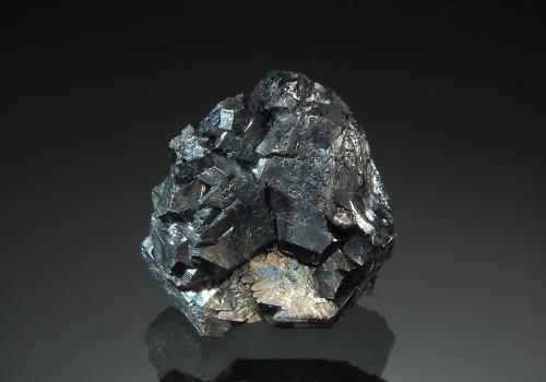 Galena<br />Mina Sweetwater, Ellington, Distrito Viburnum Trend, Condado Reynolds, Missouri, USA<br />1.7 x 1.8 cm<br /> (Author: crosstimber)