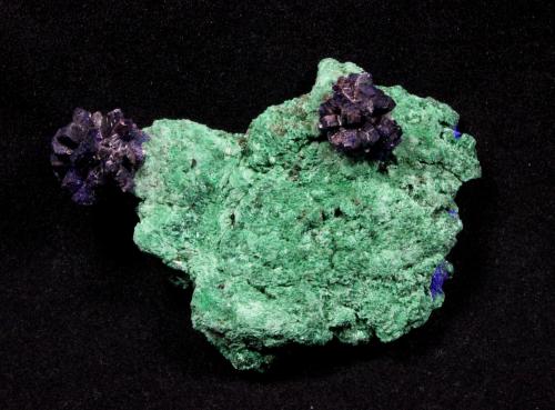 Azurite, Malachite<br />Bou Bekker, Distrito Touissit, Provincia Jerada, Región Oriental, Marruecos<br />82 mm x 58 mm x 23 mm<br /> (Author: Don Lum)